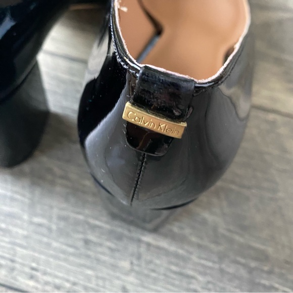 NWT Calvin Klein Natalynn Black Patent Pump Classic Shinny Block Heel Size 11 - Picture 7 of 13